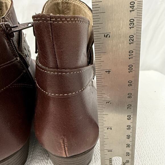 Taos Boots Women’s 7 Ultimo Brown Leather Studded Ankle Booties Boho Western - Picture 7 of 13